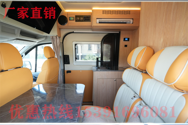 別克gl8升頂房車 